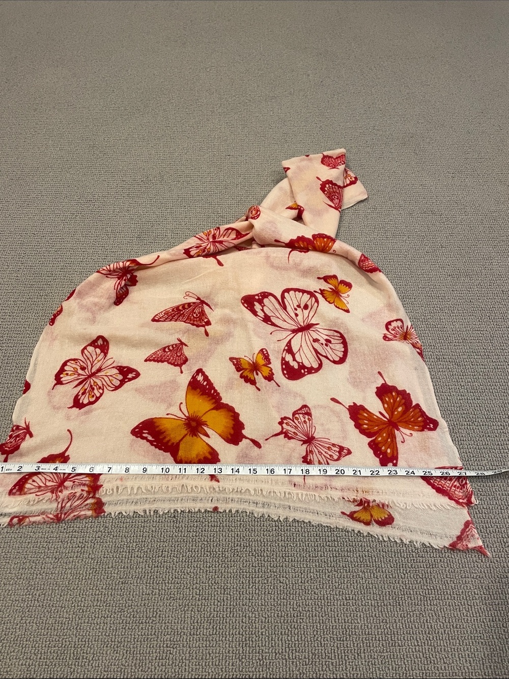 Butterfly Print cashmere shawl - Picture 9 of 9